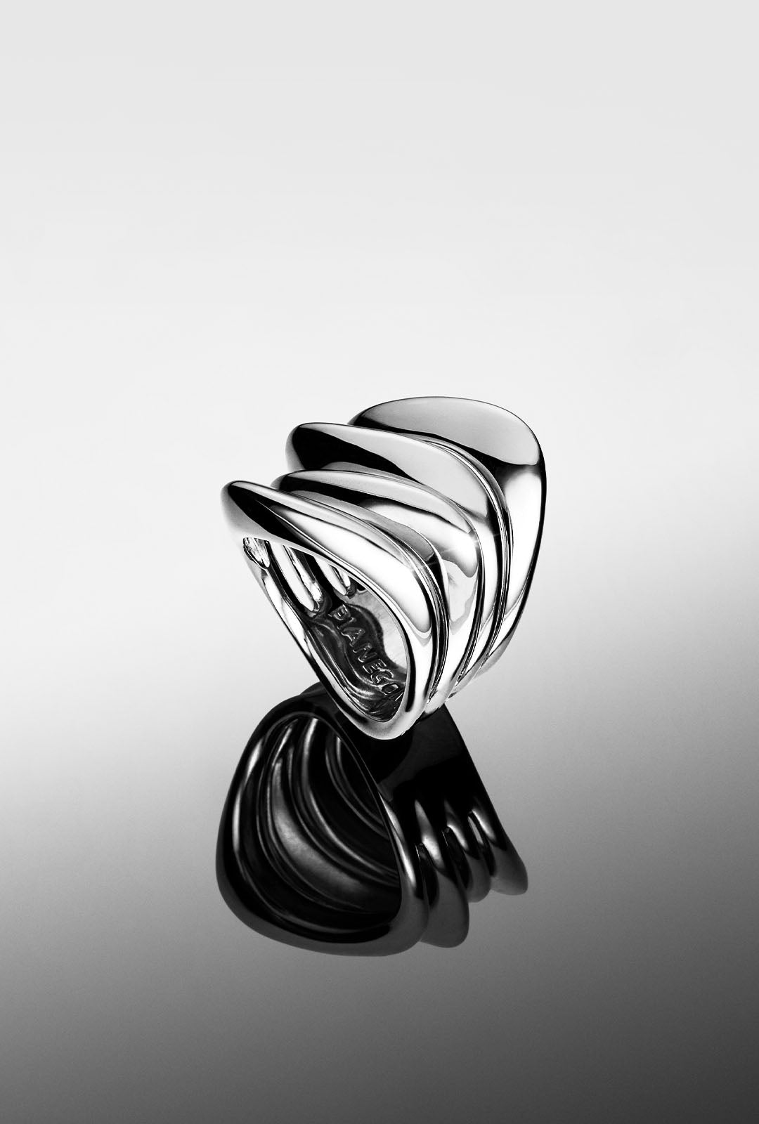 Pianegonda Jewelry Official Website | Women's Designer Silver Jewelry
