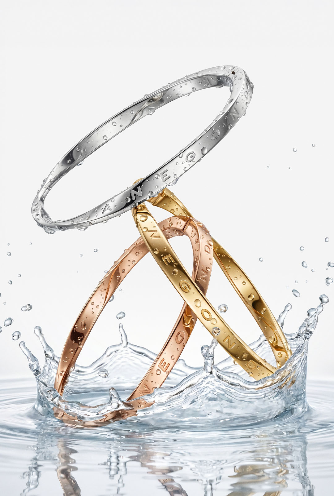 cat_bracciali_summer_700x800_de7d3ab7-b0af-49f8-b86c-9568a8de4bcc jpg