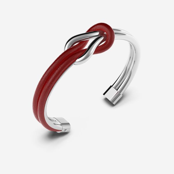 Large rigid bracelet
