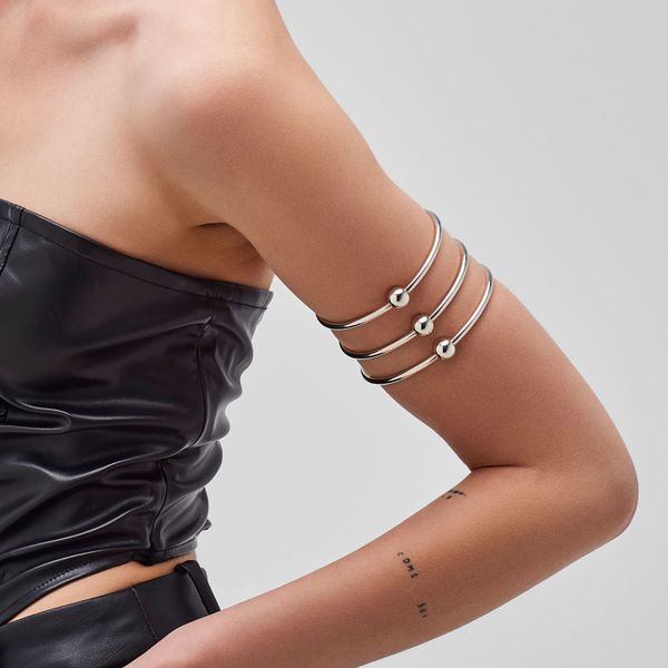 Arm cuff bracelet