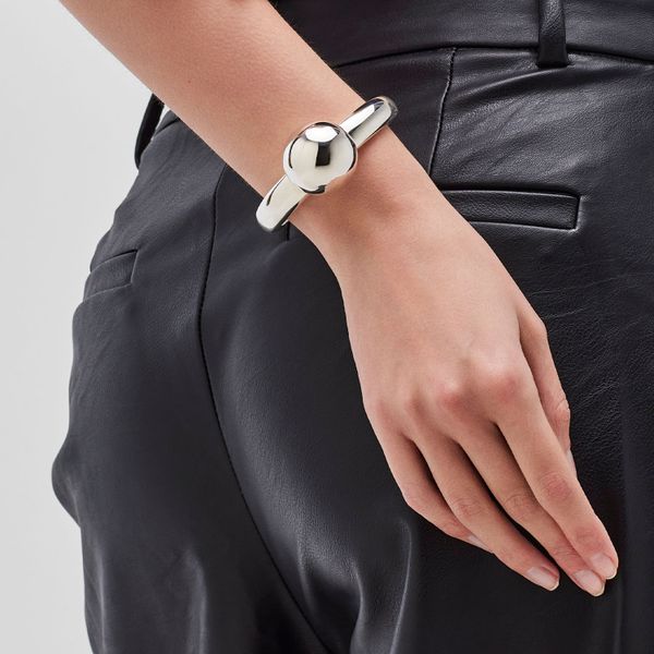 Large sphere bracelet