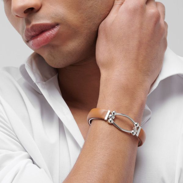 Medium rigid bracelet